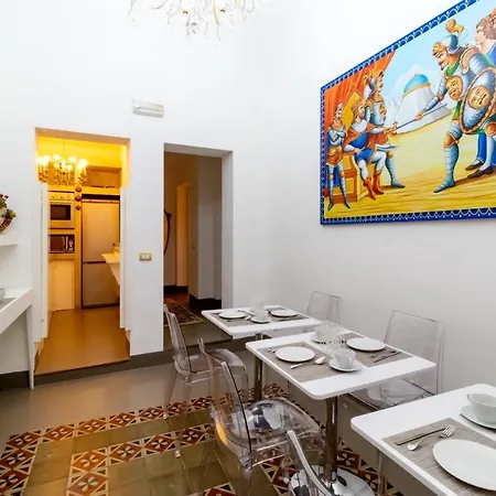 فندق مبيت وإفطار Pupi E Pupari كاتانيا