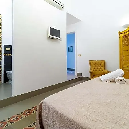 Pupi E Pupari 4*